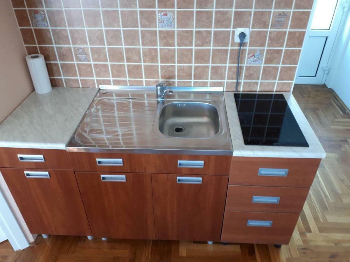 Apartments Horvat On Island Pag Vlašići المظهر الخارجي الصورة