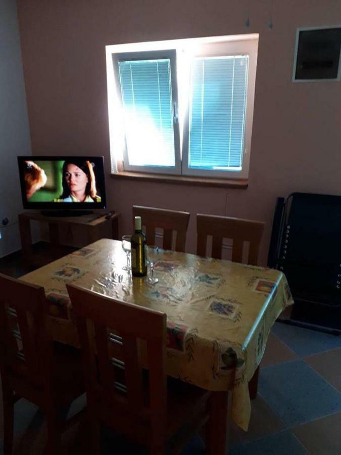 Apartments Horvat On Island Pag Vlašići المظهر الخارجي الصورة