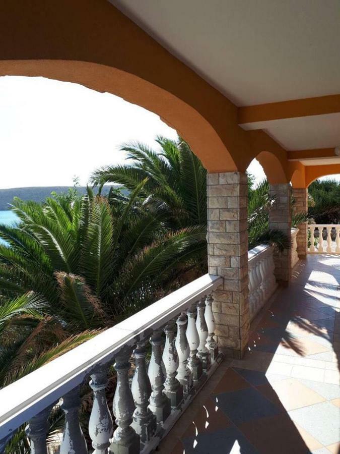 Apartments Horvat On Island Pag Vlašići المظهر الخارجي الصورة