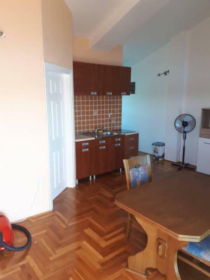 Apartments Horvat On Island Pag Vlašići المظهر الخارجي الصورة